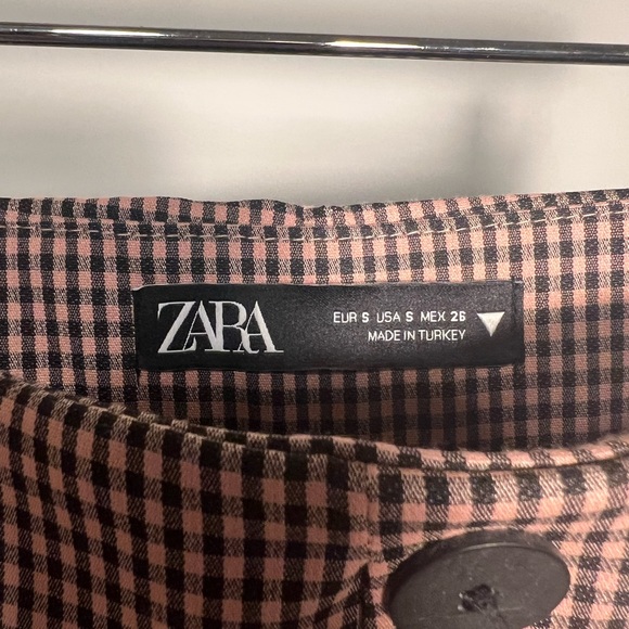 Zara Gingham Wide Shorts - Picture 3 of 5